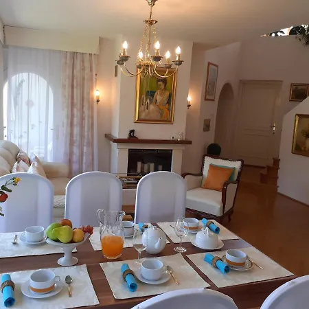 Mariann Apartment
