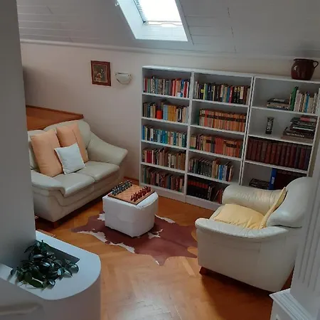 Mariann Apartment