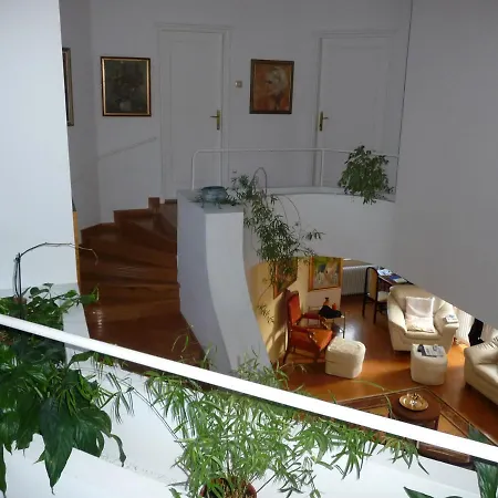 Mariann Apartment *